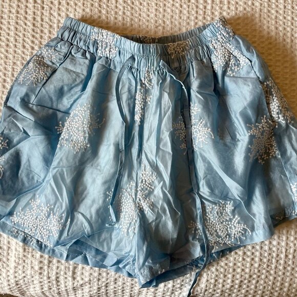Commense Embroidery Casual Shorts Set - Picture 4 of 6